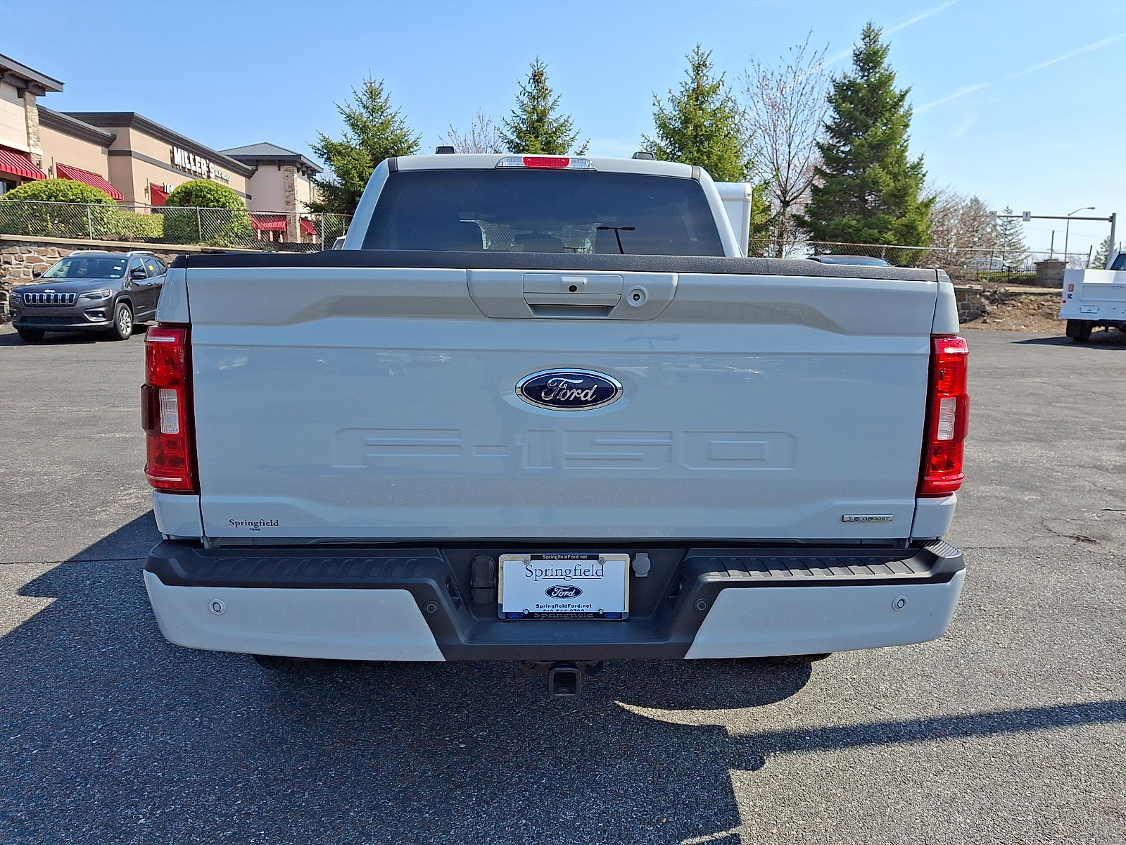 Certified 2023 Ford F150 XLT w/ Equipment Group 302A High image 5