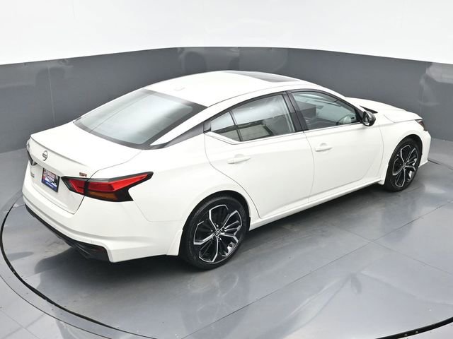 Used 2025 Nissan Altima 2.5 SR w/ SR Premium Package FWD image 33