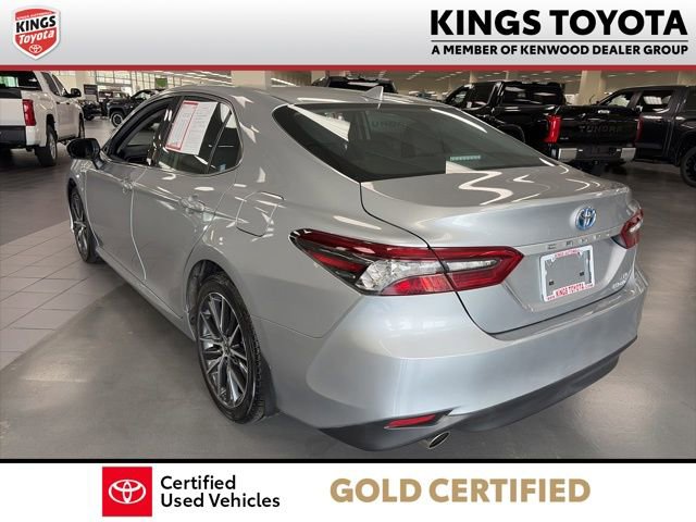 Certified 2021 Toyota Camry XLE w/ Cold Weather Package FWD image 6