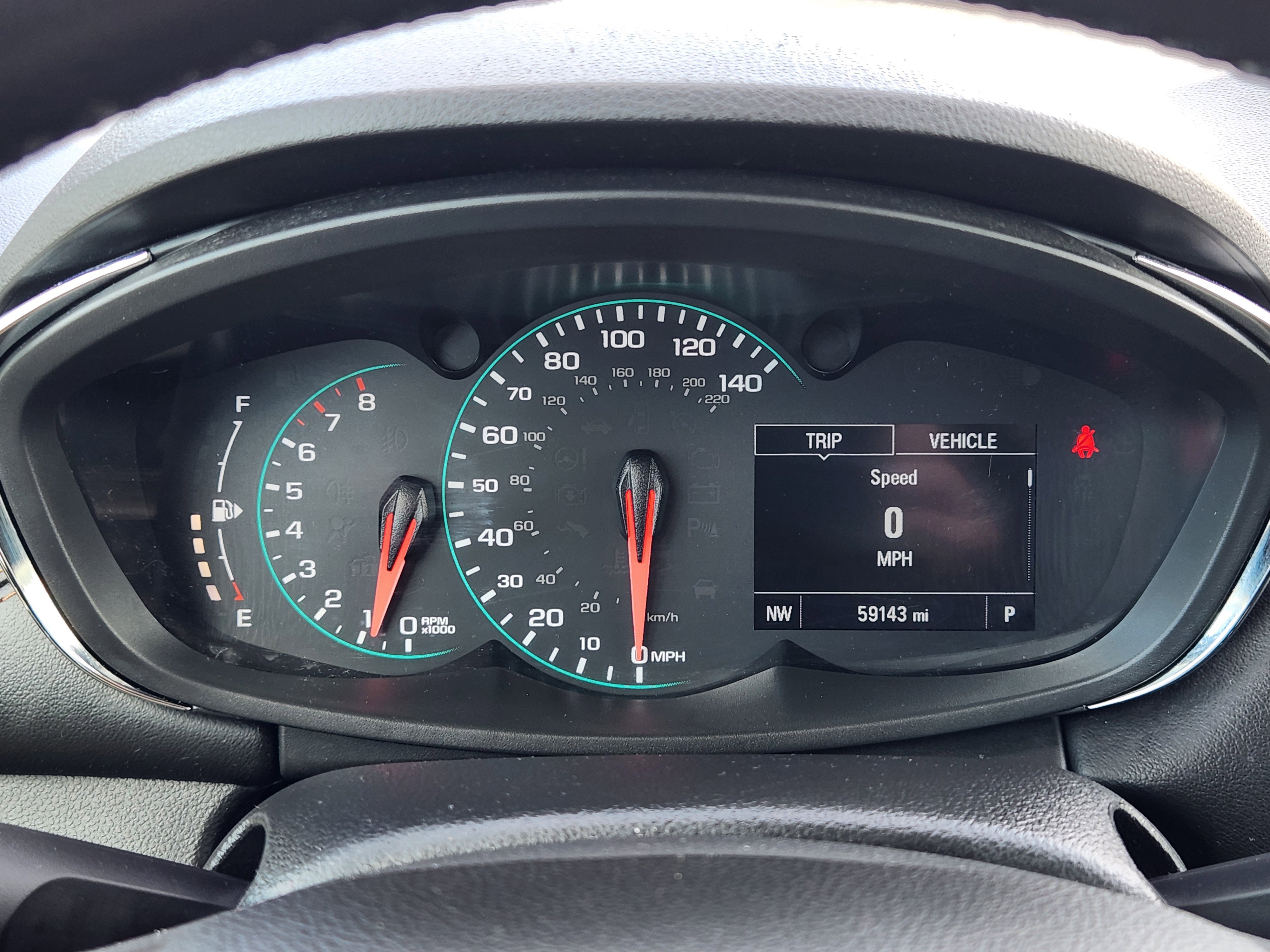 Used 2022 Chevrolet Trax LT w/ Sport Edition image 17