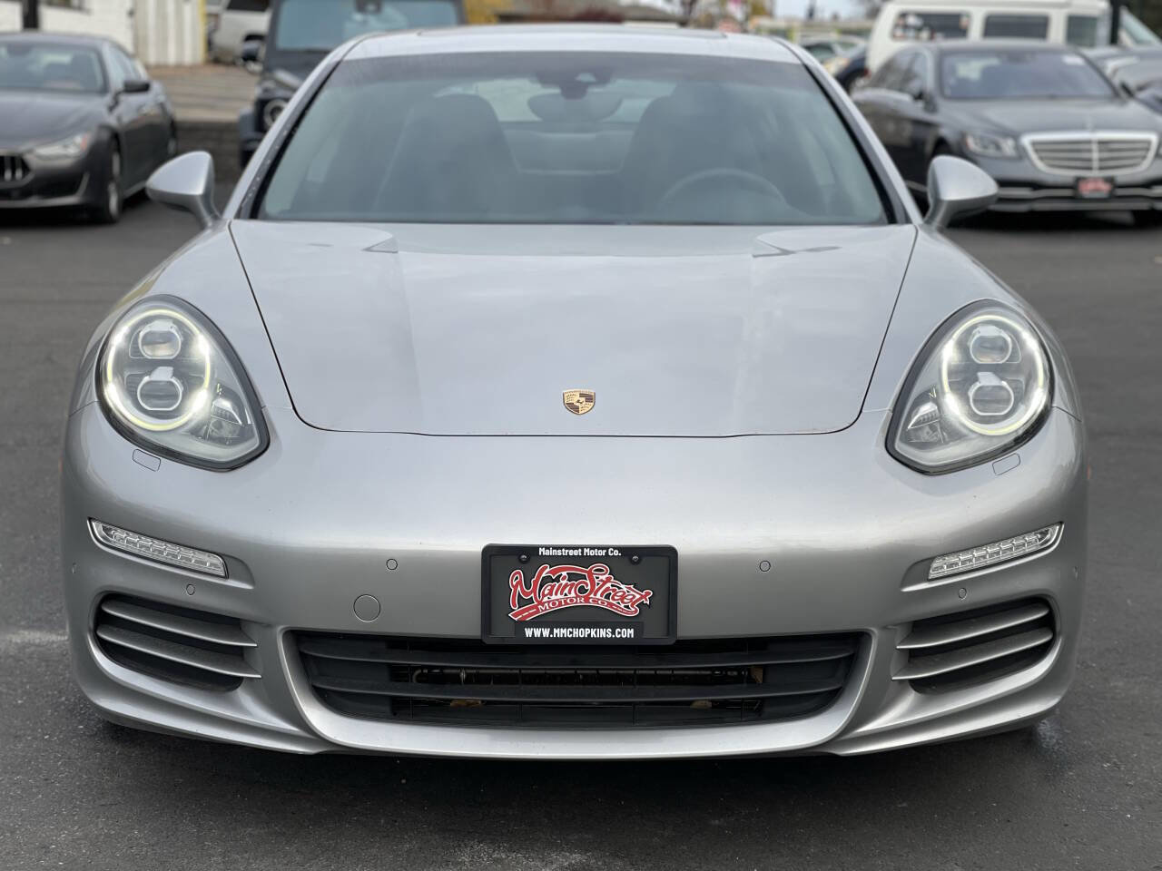 Used 2016 Porsche Panamera 4 Edition image 2