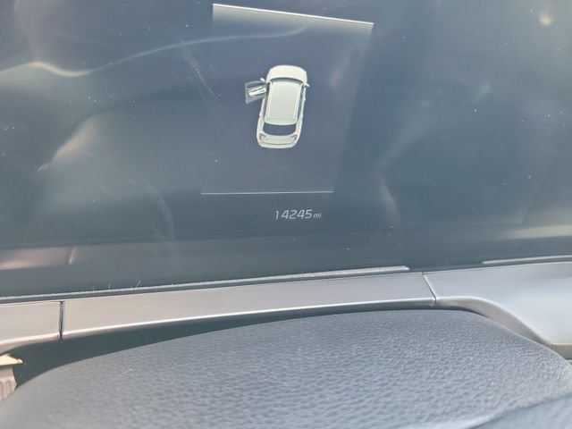 Used 2025 Kia Telluride S FWD image 39