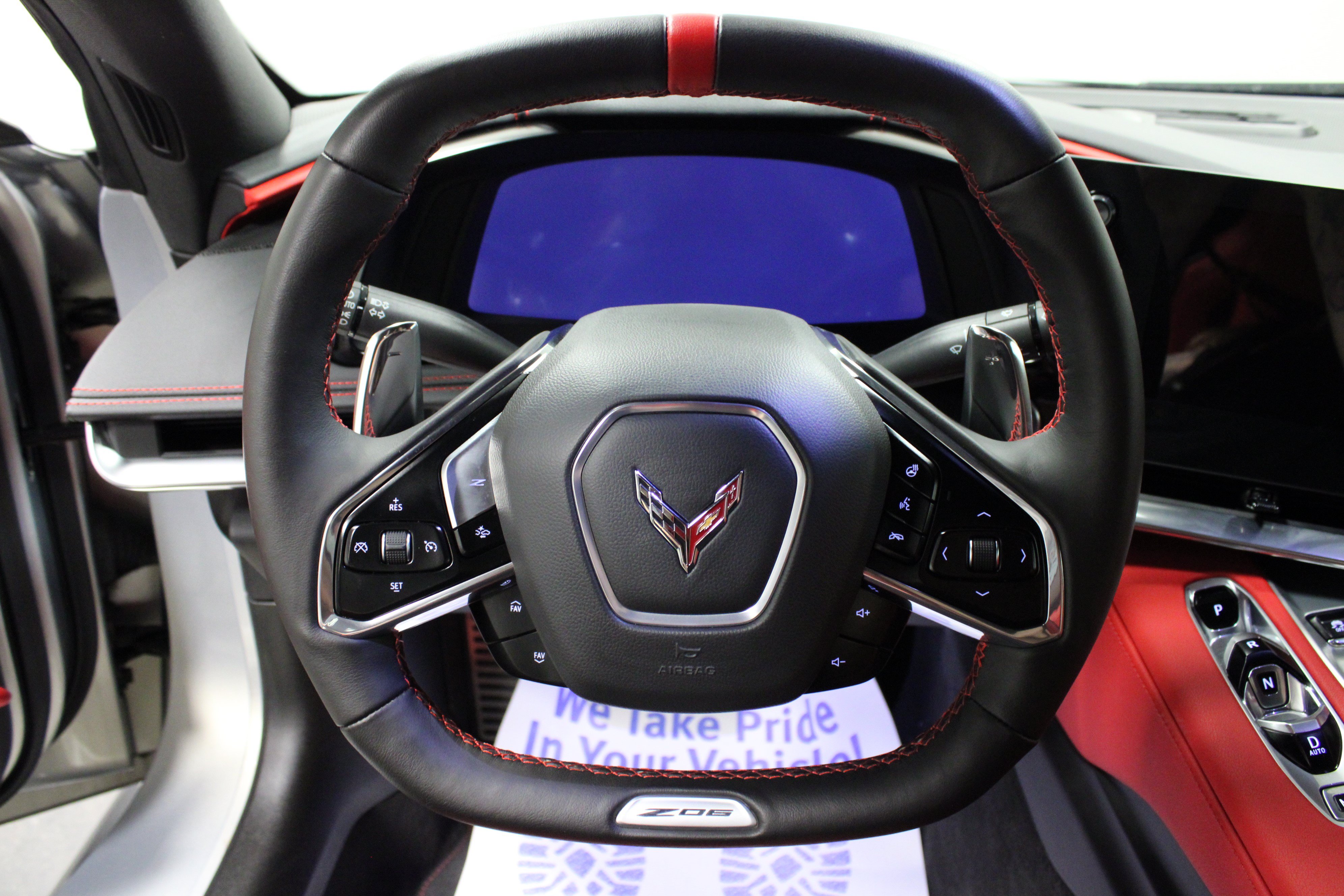 Used 2024 Chevrolet Corvette Z06 RWD image 15