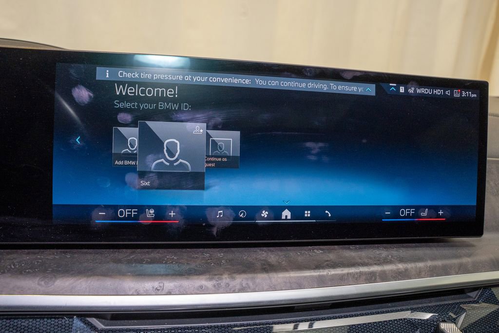 Used 2024 BMW X5 xDrive40i image 16