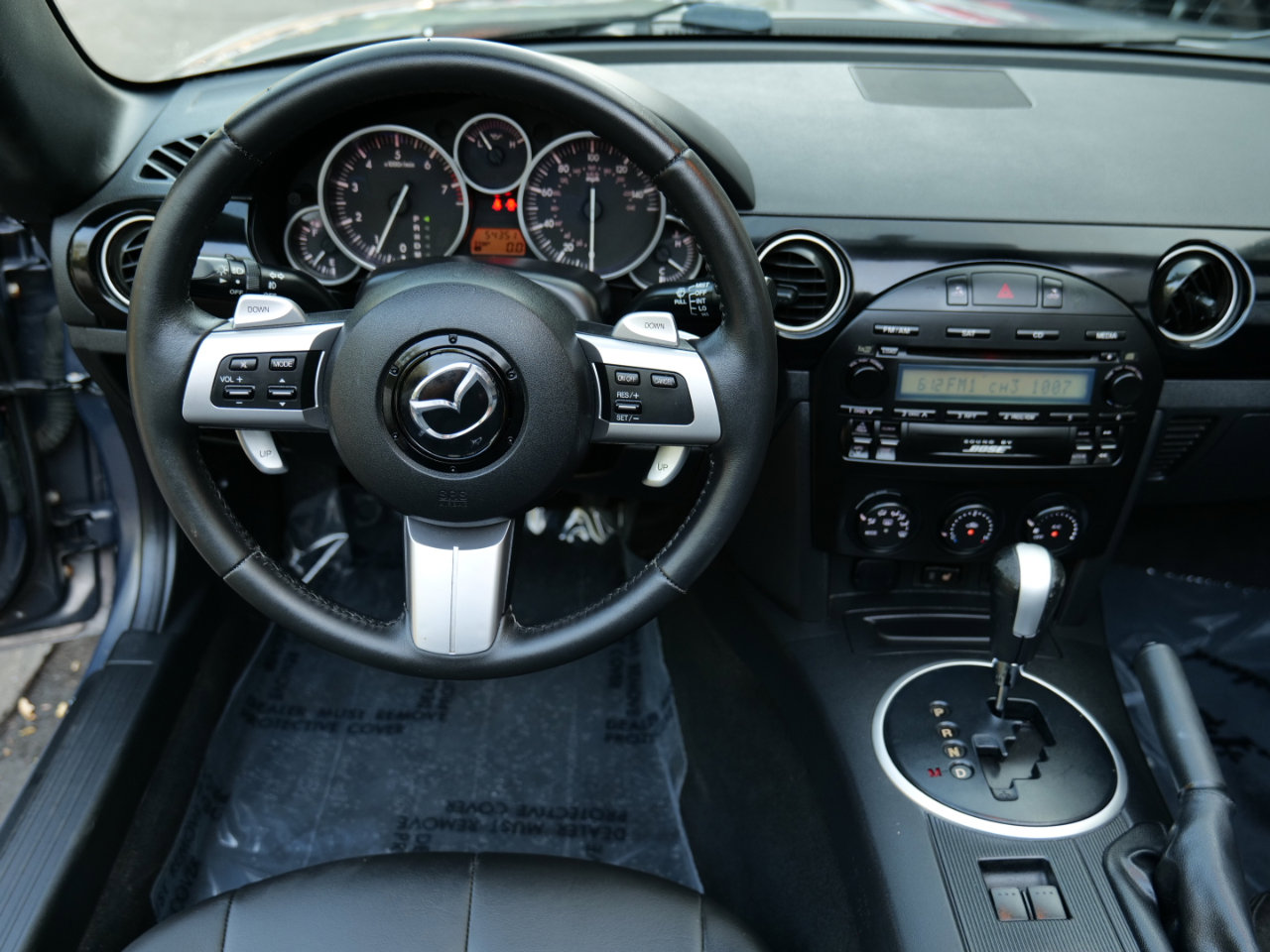 Used 2008 MAZDA MX-5 Miata Grand Touring w/ Premium Pkg image 17