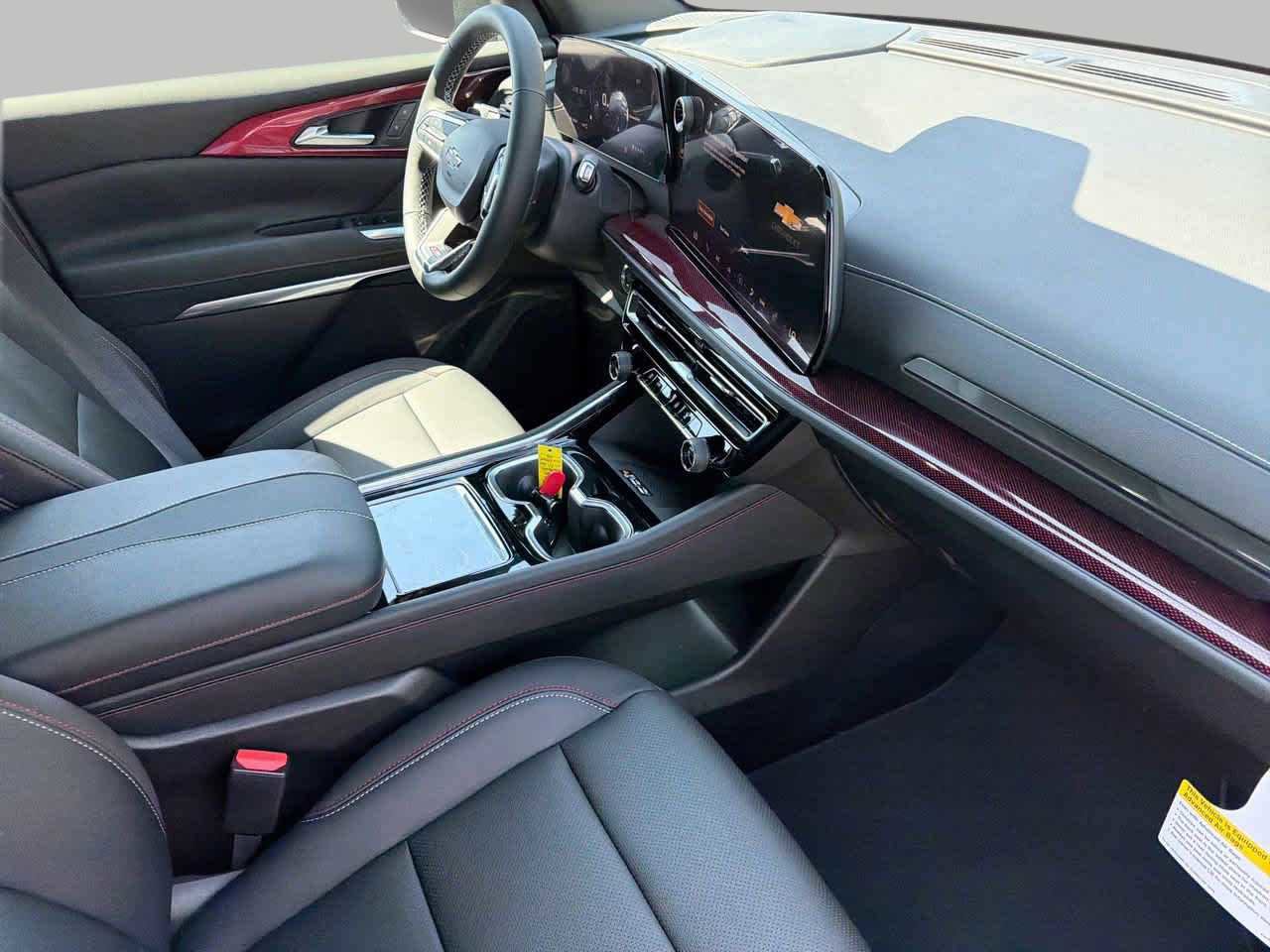 New 2026 Chevrolet Traverse Z71 w/ Driver Confidence Package image 10