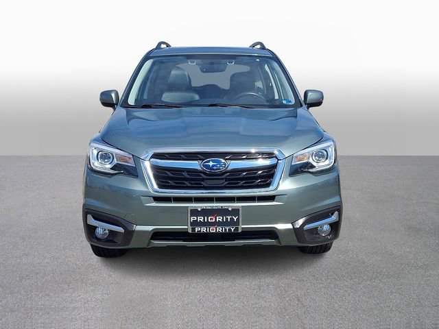 Used 2018 Subaru Forester 2.5i Touring w/ Popular Package #3B image 2