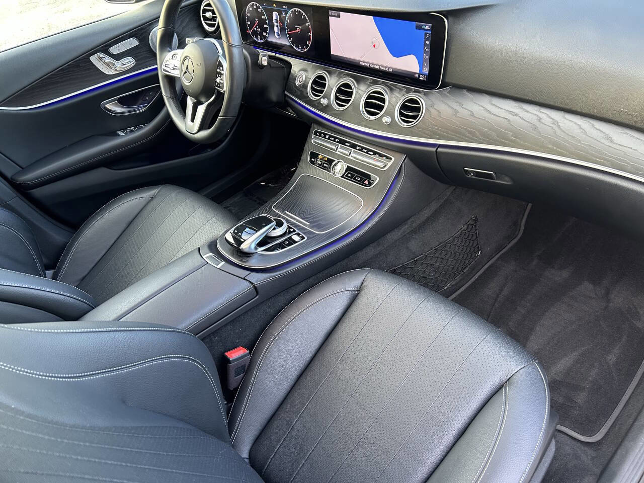 Used 2020 Mercedes-Benz E 350 4MATIC Sedan w/ Parking Assistance Package image 36