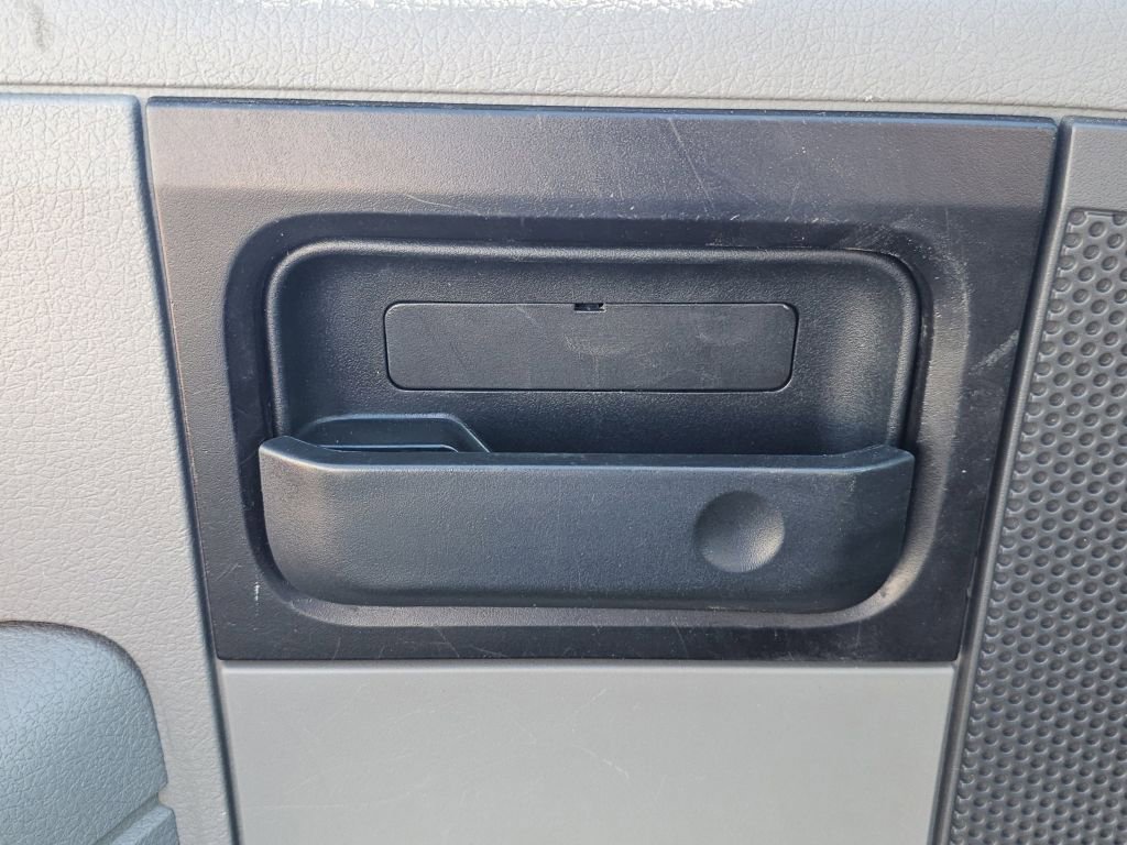 Used 2005 Ford F150 XLT RWD image 27