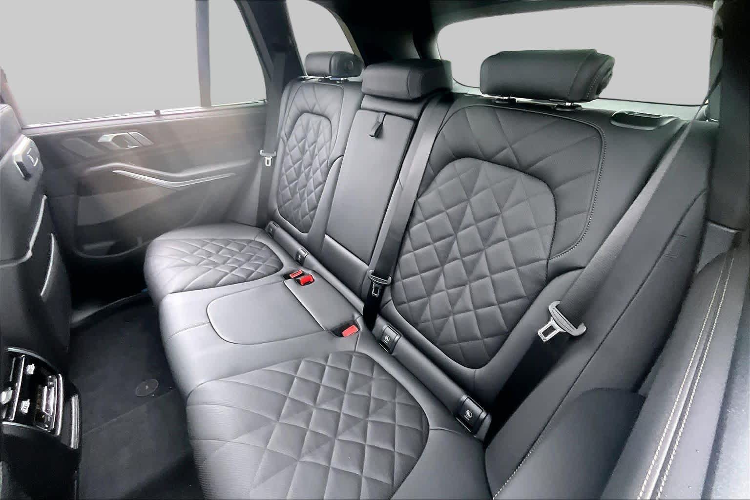 Used 2026 BMW X5 xDrive40i w/ Climate Comfort Package AWD/4WD image 20