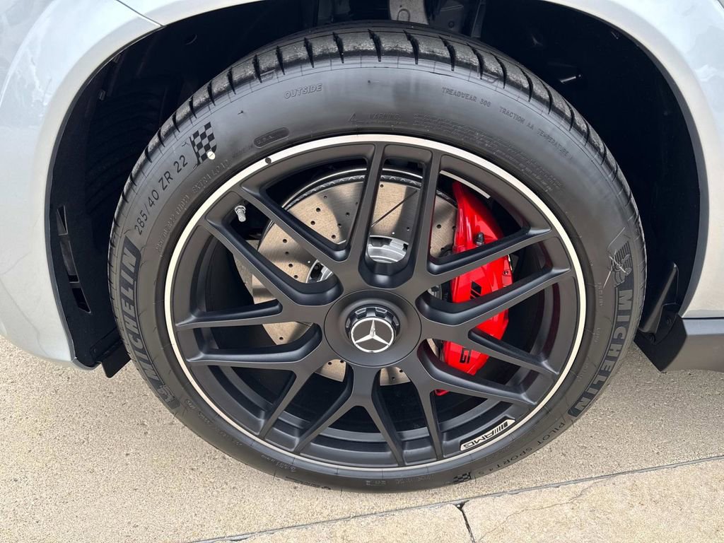 New 2026 Mercedes-Benz GLE 63 AMG S image 11