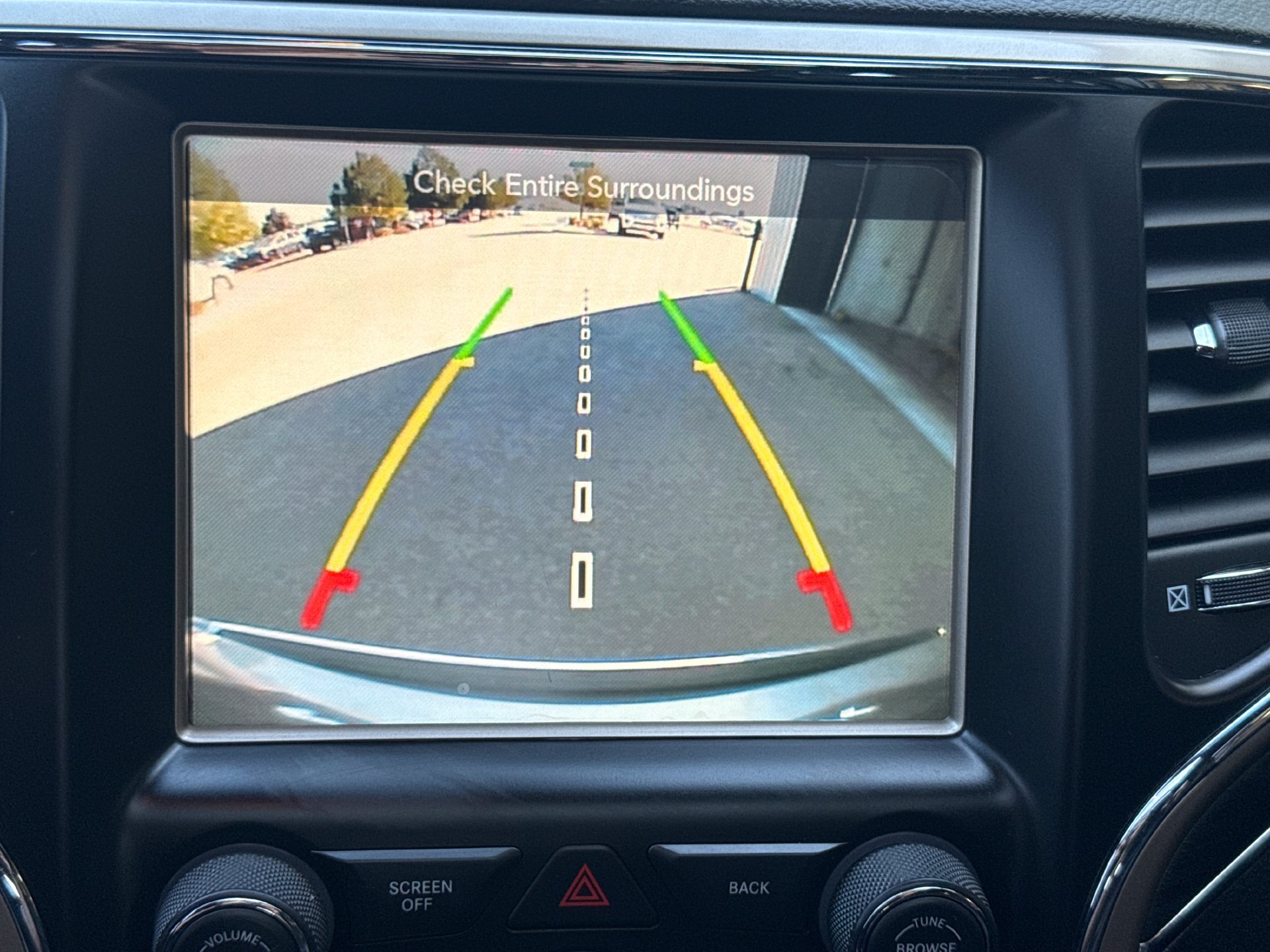 Used 2015 Jeep Grand Cherokee Limited AWD/4WD image 7