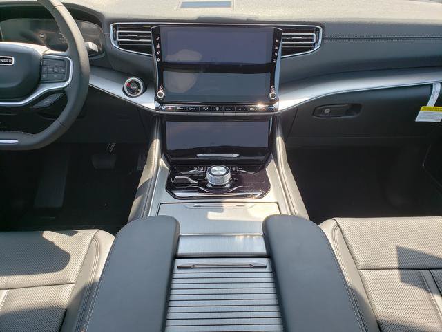 New 2026 Jeep Grand Wagoneer Limited w/ Premium Group II AWD/4WD image 9