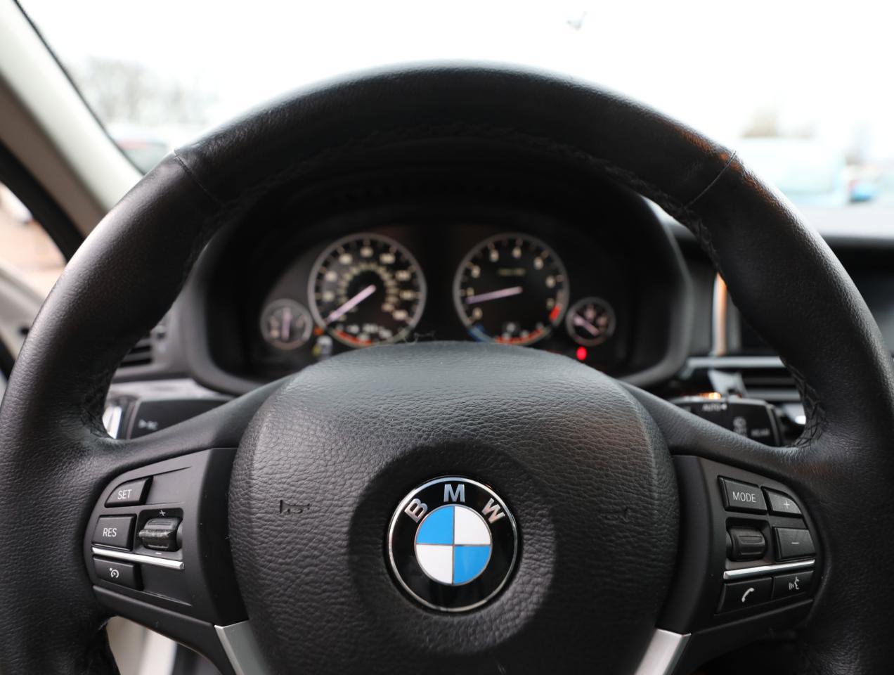 Used 2015 BMW X3 xDrive28i AWD/4WD image 26