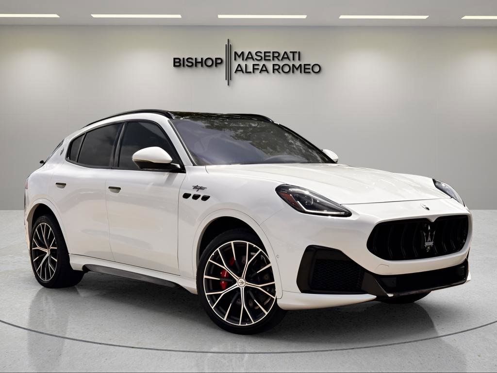 Used 2024 Maserati Grecale Trofeo AWD/4WD image 1