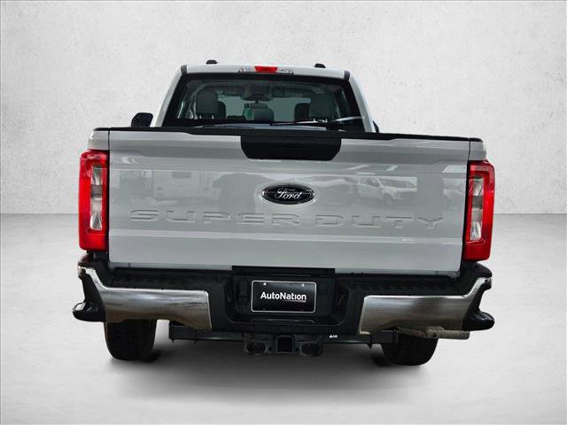 New 2025 Ford F250 XL w/ XL Chrome Package RWD image 8