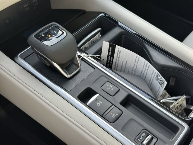 New 2026 Nissan Pathfinder SL FWD image 27