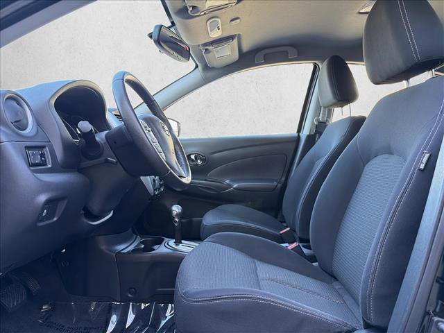 Used 2016 Nissan Versa SL image 11