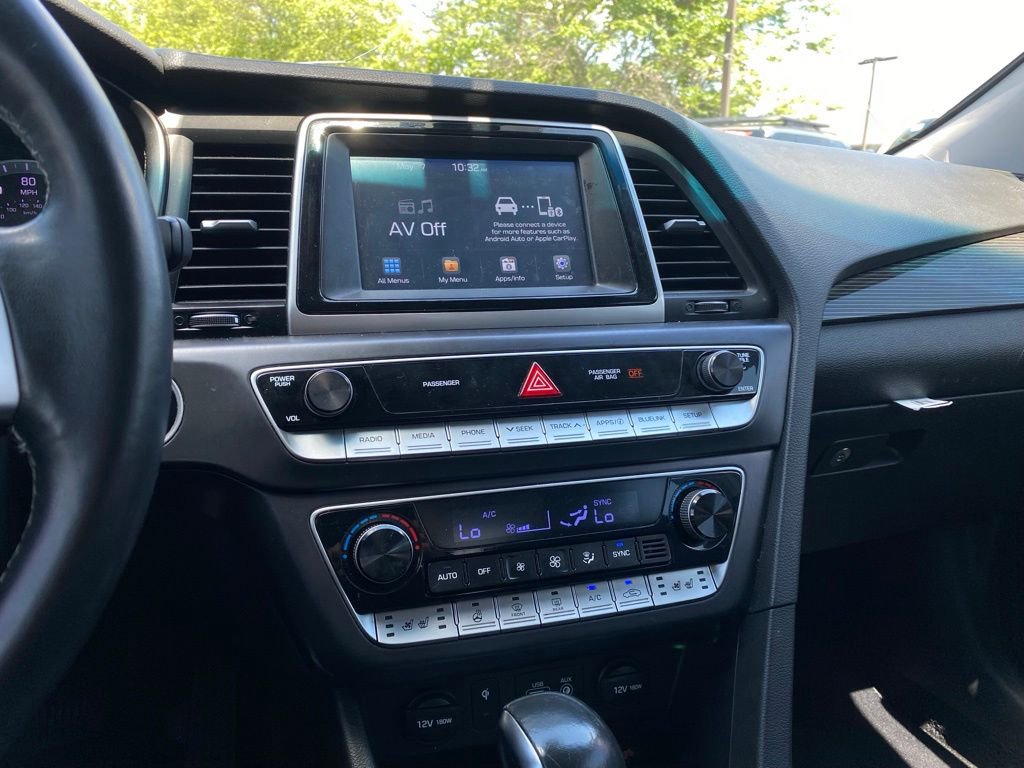 Used 2019 Hyundai Sonata Limited FWD image 18