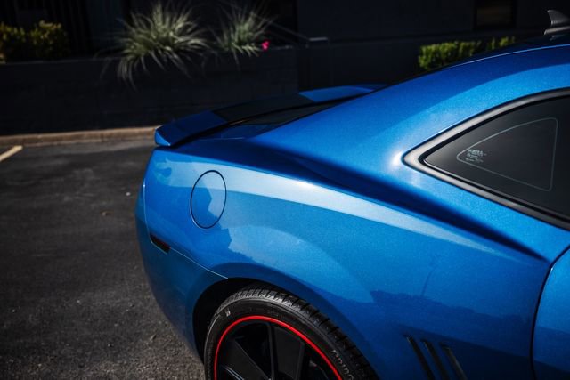 Used 2013 Chevrolet Camaro SS w/ Hot Wheels Special Edition RWD image 32