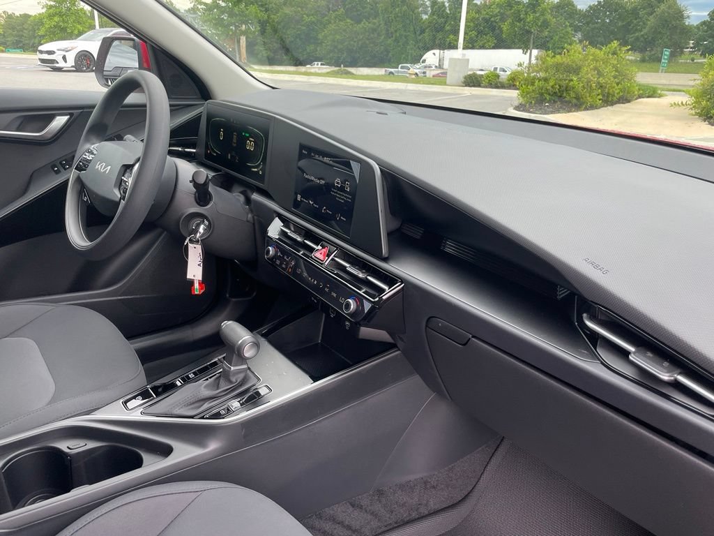 New 2026 Kia Niro LX FWD image 29