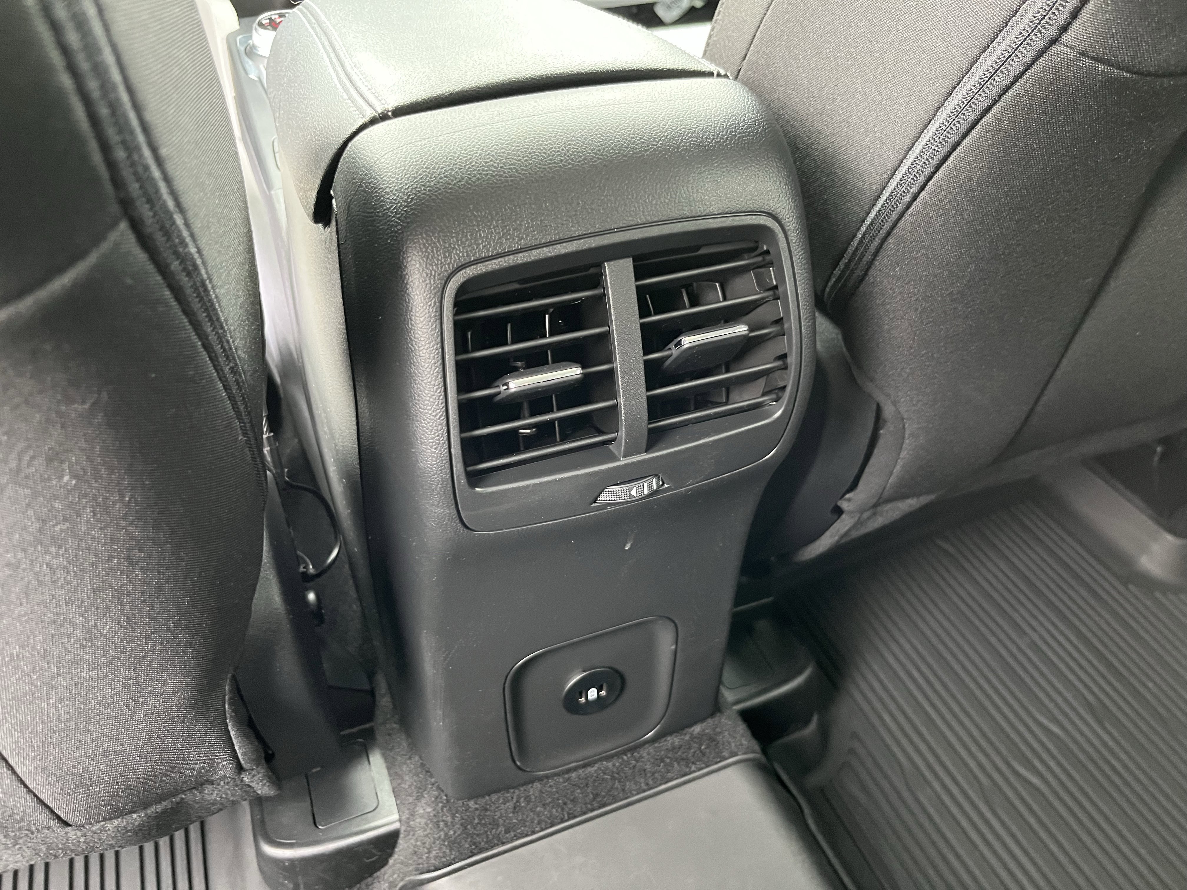 Used 2024 Ford Escape Active w/ Cold Weather Package image 36