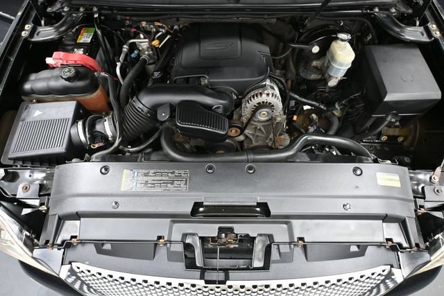 Used 2008 GMC Yukon XL Denali AWD/4WD image 53