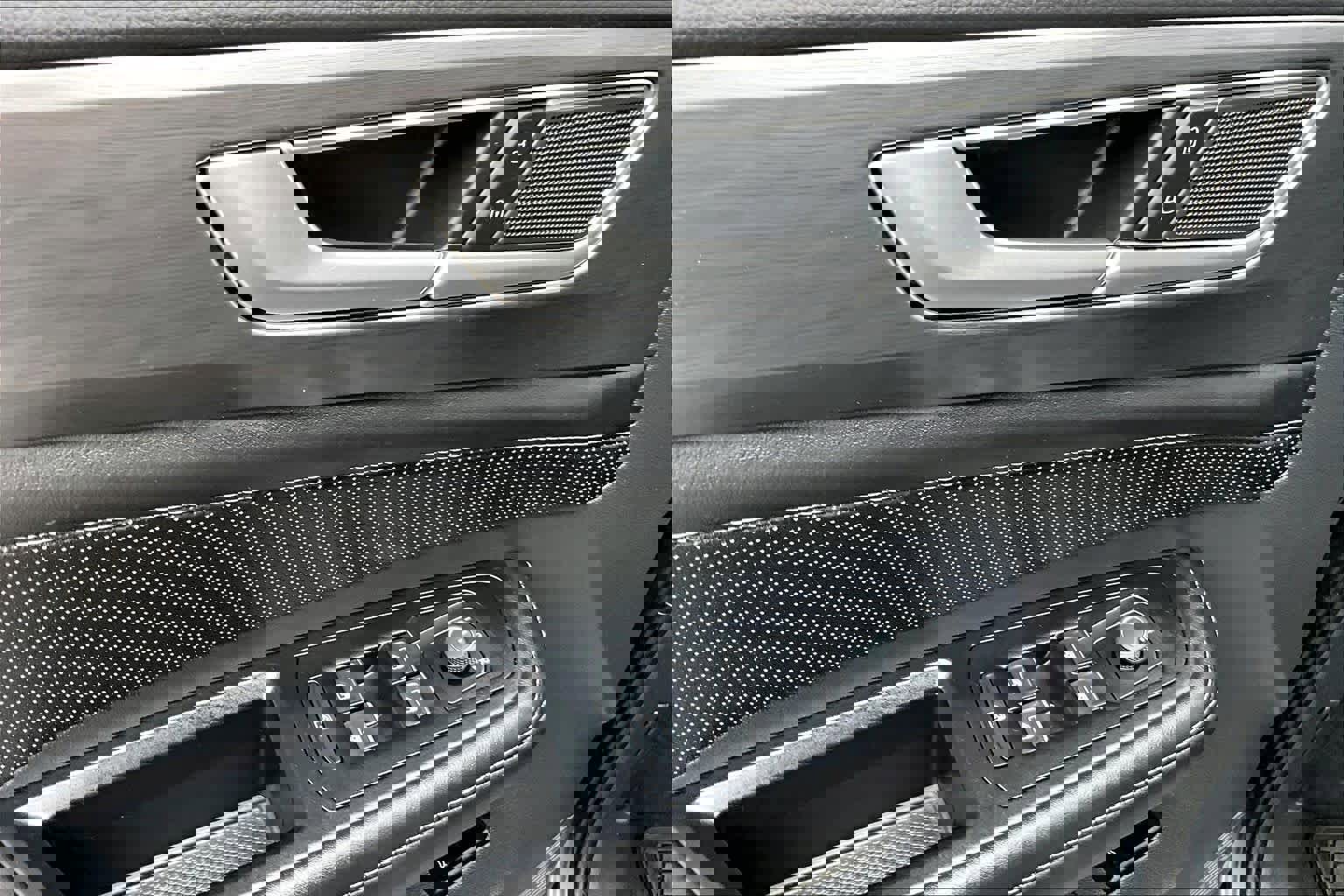 Used 2024 Volkswagen Atlas Cross Sport SE AWD/4WD image 32