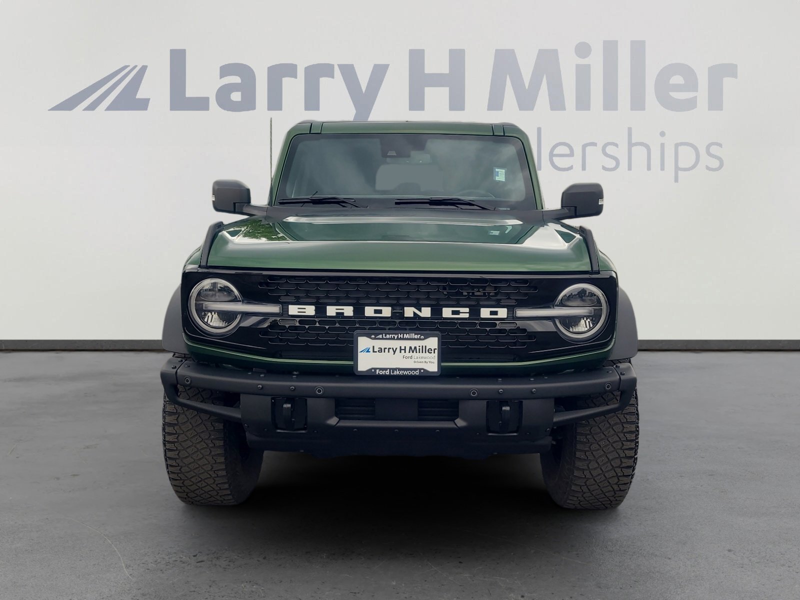 Used 2024 Ford Bronco Wildtrak AWD/4WD image 8