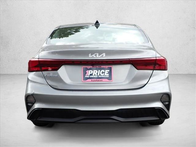 Used 2024 Kia Forte LXS FWD image 3