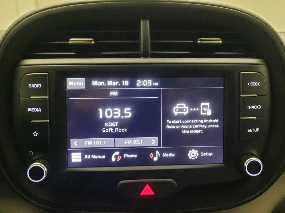 Used 2025 Kia Soul LX FWD image 25