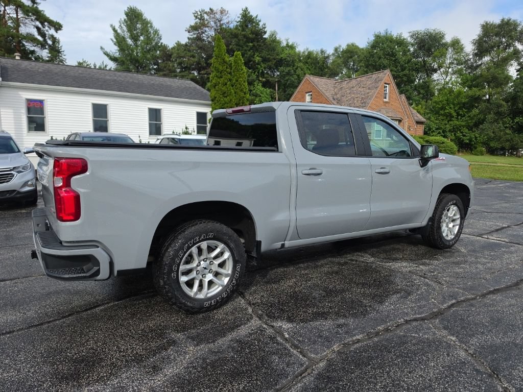 Certified 2024 Chevrolet Silverado 1500 RST w/ Z71 Off-Road Package AWD/4WD image 5