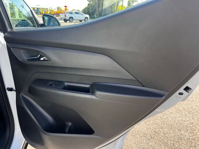 New 2027 Chevrolet Bolt LT w/ Comfort Package image 27
