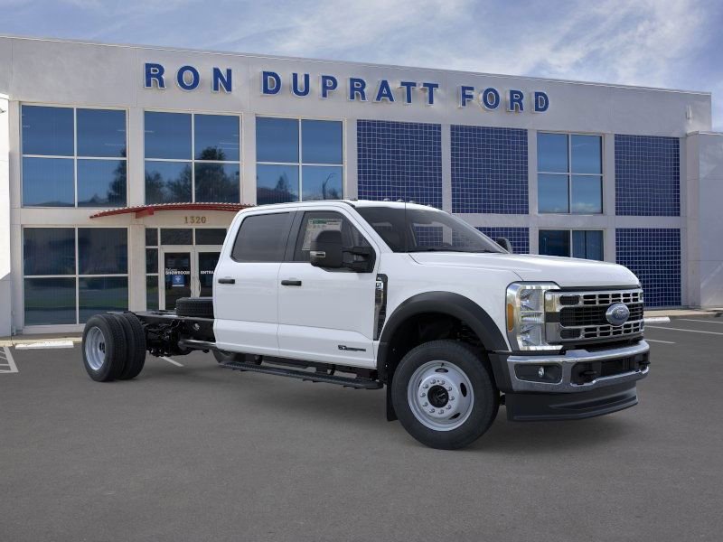 New 2026 Ford F550 4x4 Crew Cab image 8