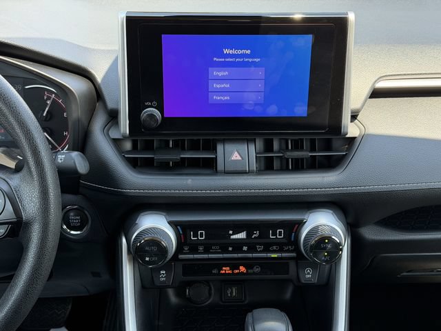 Used 2025 Toyota RAV4 XLE FWD image 16