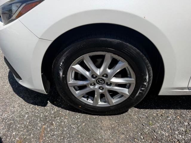Used 2014 MAZDA MAZDA3 i Touring FWD image 11