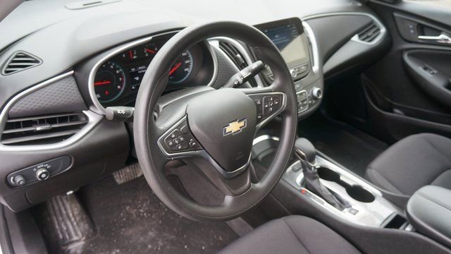 Used 2024 Chevrolet Malibu LT image 10