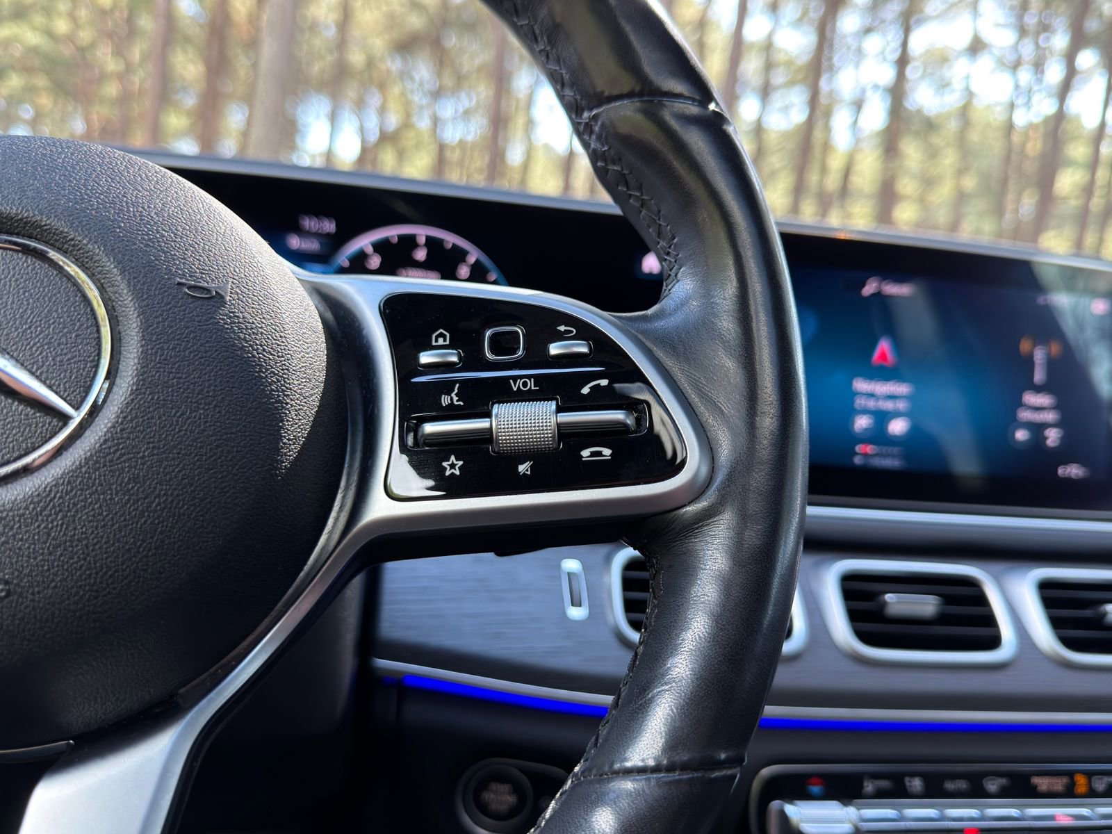 Used 2020 Mercedes-Benz GLE 350 4MATIC image 26