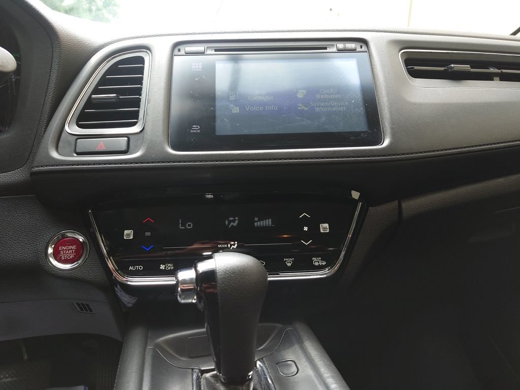 Used 2017 Honda HR-V EX image 17