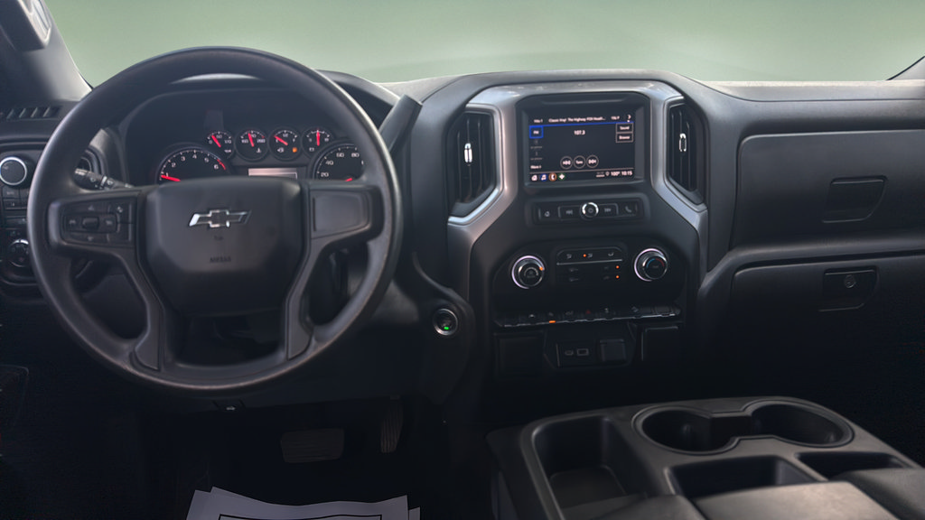 Used 2022 Chevrolet Silverado 1500 Custom Trail Boss AWD/4WD image 9