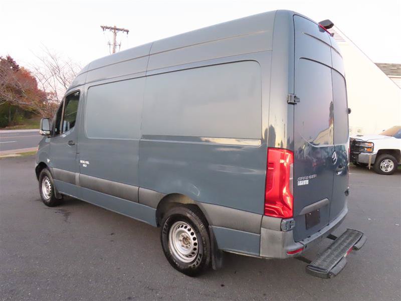 Used 2019 Mercedes-Benz Sprinter 144 image 4