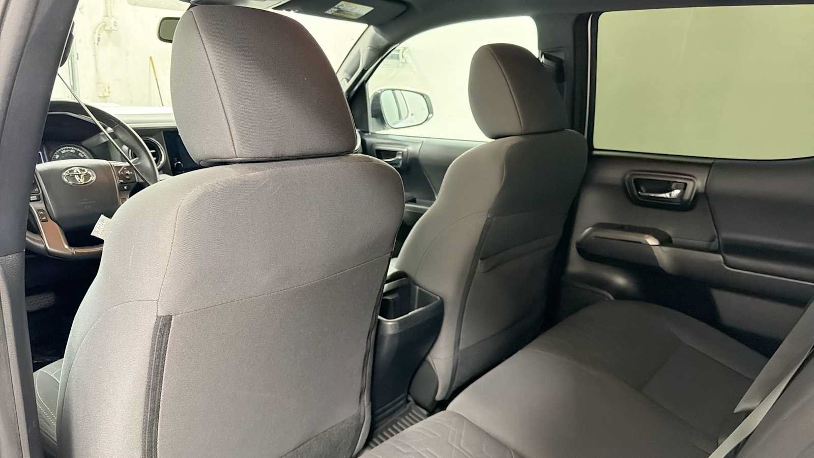 Certified 2019 Toyota Tacoma TRD Sport w/ Technology Package AWD/4WD image 25