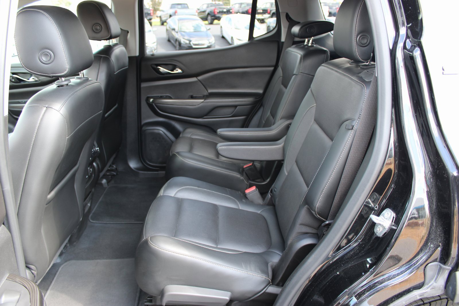 Used 2019 GMC Acadia SLT image 14