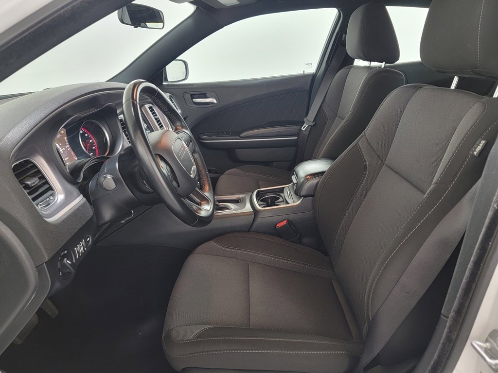 Used 2022 Dodge Charger SXT RWD image 14