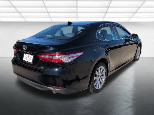 Used 2020 Toyota Camry LE image 26