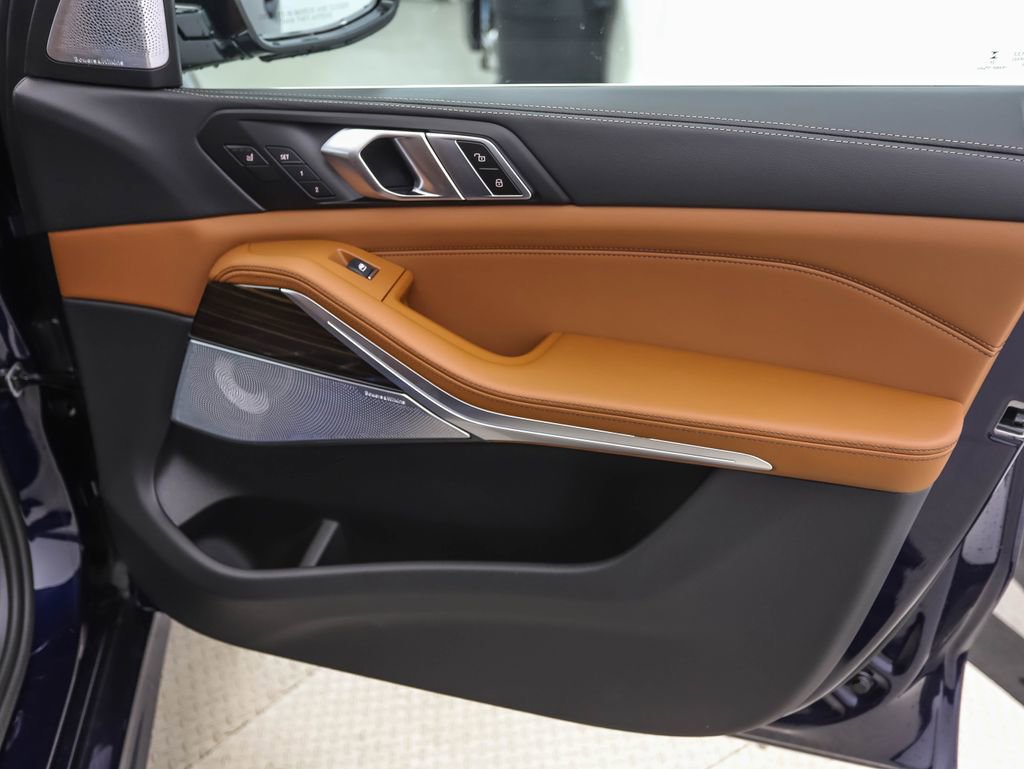 New 2026 BMW ALPINA XB7 image 34