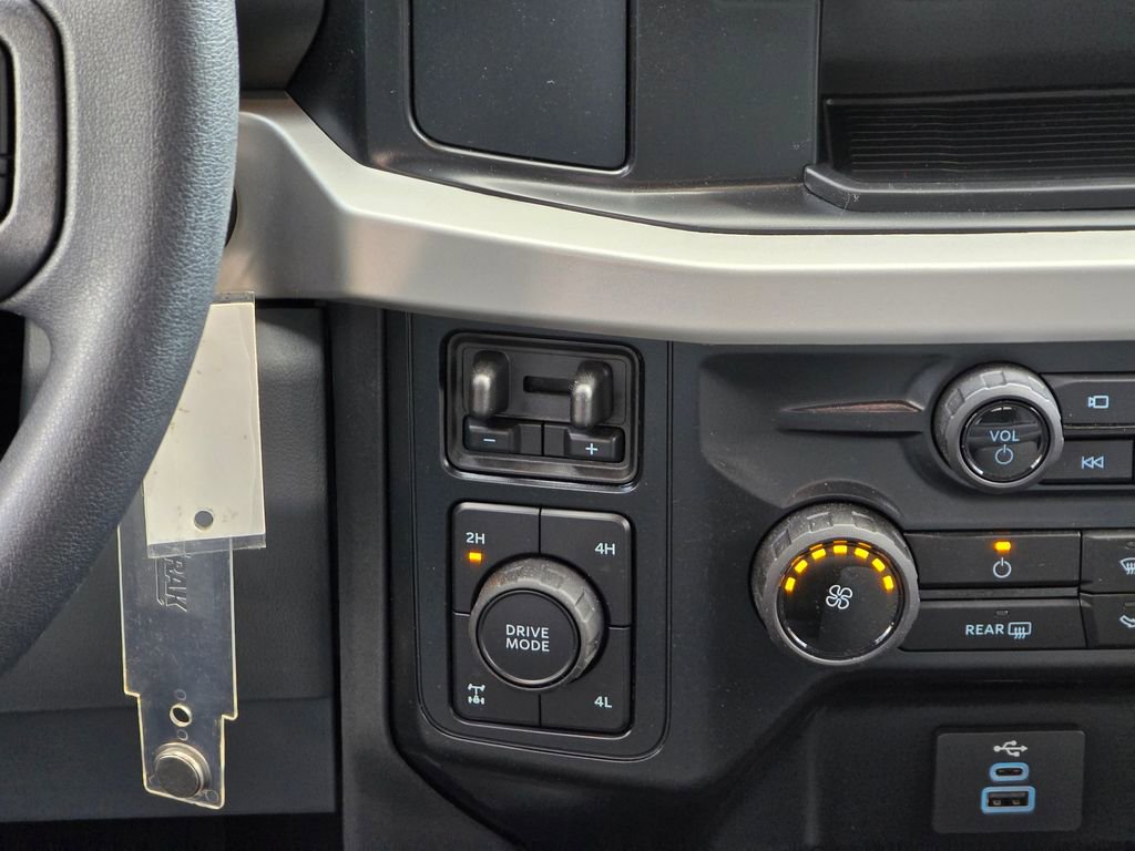 Used 2025 Ford F250 XL w/ STX Appearance Package image 36
