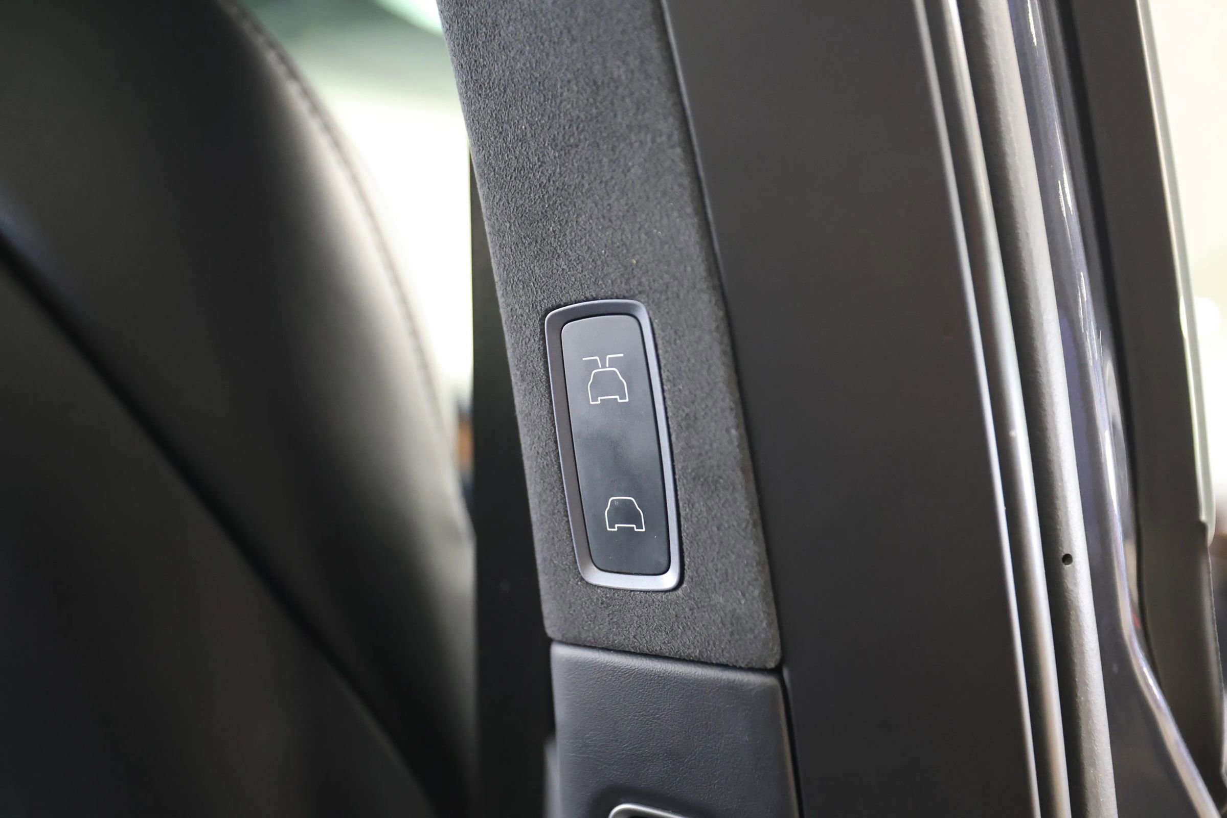 Used 2020 Tesla Model X Long Range AWD/4WD image 45