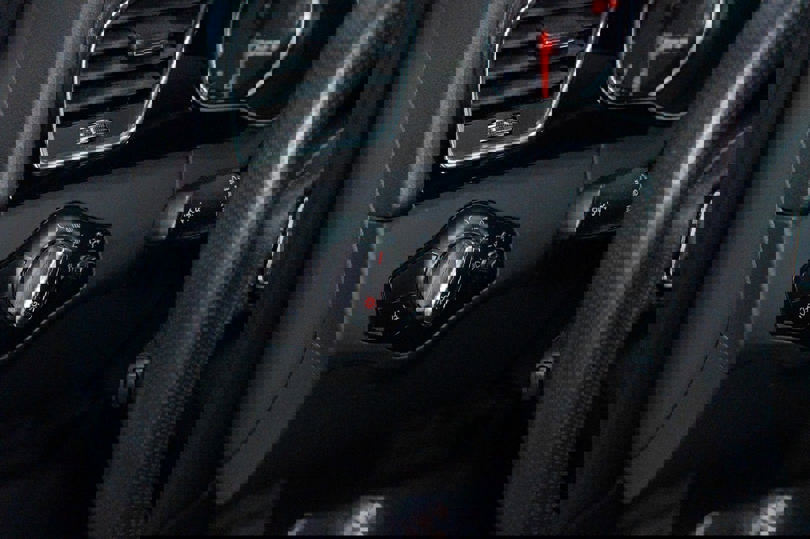 Used 2013 Audi RS 5 Coupe w/ Audi MMI Navigation Plus Pkg image 23