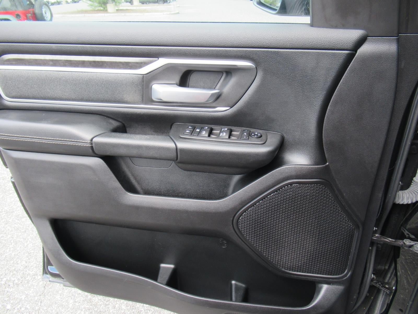 Used 2021 RAM 1500 Big Horn AWD/4WD image 22